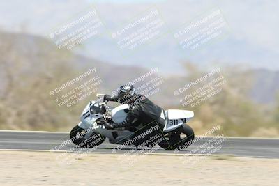 media/Apr-20-2025-CVMA (Sun) [[39090e8767]]/Race 9-Formula LW Twins Shootout/